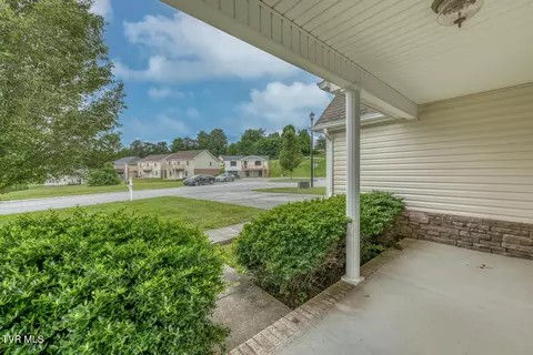 250 Bradford Lane Bristol Tn 37620, Bristol, TN 37620 photo 6