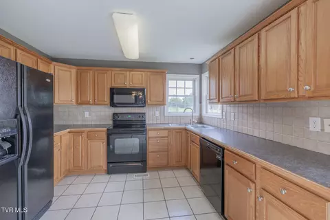 Kitchen - 5 Pinehurst Court Limestone Tn 37681, Limestone, TN 37681 photo 1 of 3