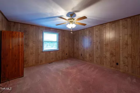 Bedroom - 110 Richard Lane Fall Branch Tn 37656, Fall Branch, TN 37656 photo 1 of 4