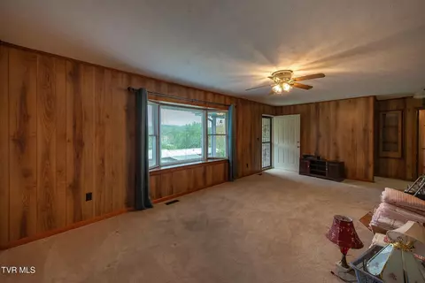 Living - 110 Richard Lane Fall Branch Tn 37656, Fall Branch, TN 37656 photo 2 of 2