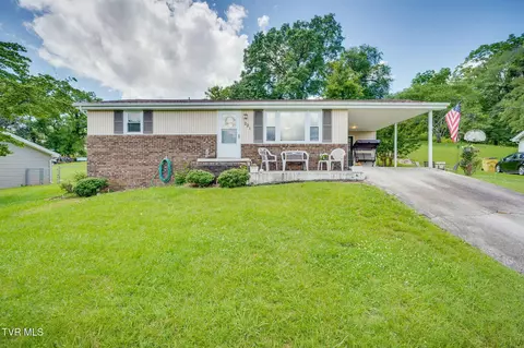 221 Mcfarland Drive Kingsport Tn 37664, Kingsport, TN 37664