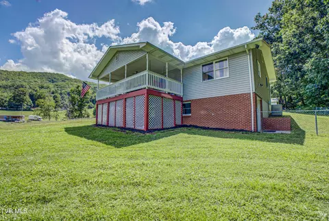 Exterior - 134 Carver Crabtree Road Hampton Tn 37658, Hampton, TN 37658 photo 16 of 23