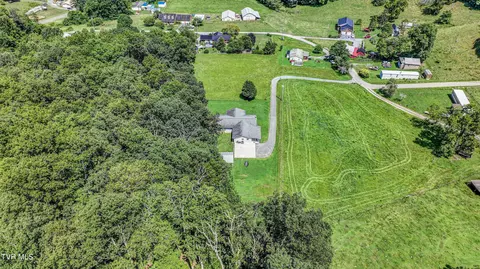 View/Area - 134 Carver Crabtree Road Hampton Tn 37658, Hampton, TN 37658 photo 6 of 7