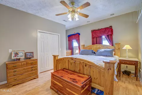 Bedroom - 134 Carver Crabtree Road Hampton Tn 37658, Hampton, TN 37658 photo 8 of 10