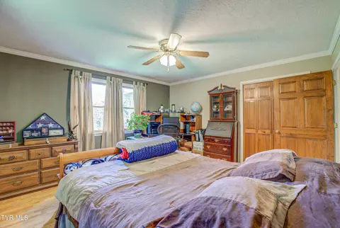 Bedroom - 134 Carver Crabtree Road Hampton Tn 37658, Hampton, TN 37658 photo 3 of 10