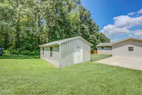 Exterior - 134 Carver Crabtree Road Hampton Tn 37658, Hampton, TN 37658 photo 20 of 23