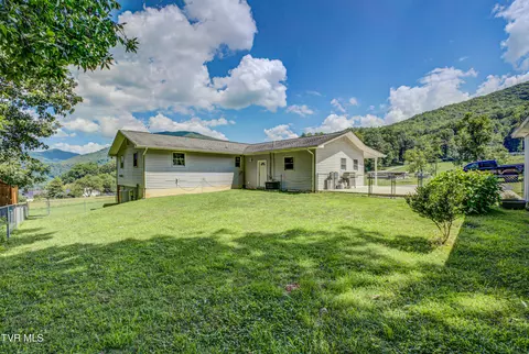 Exterior - 134 Carver Crabtree Road Hampton Tn 37658, Hampton, TN 37658 photo 18 of 23