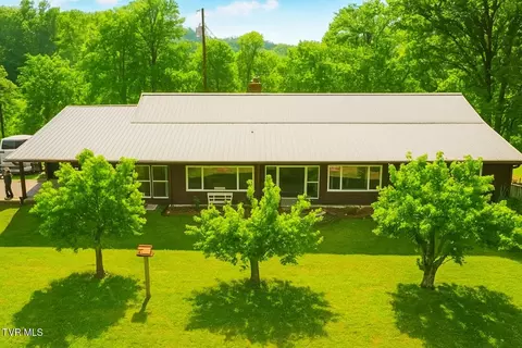 3521 James Phillips Way Sevierville Tn 37876, Sevierville, TN 37876