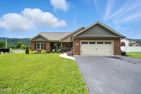 107 Ervin Loop Erwin Tn 37650, Erwin, TN 37650