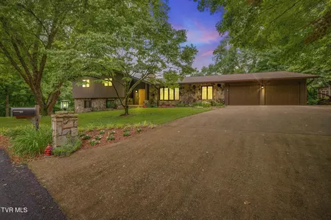 4035 Lakewood Drive Kingsport Tn 37663, Kingsport, TN 37663