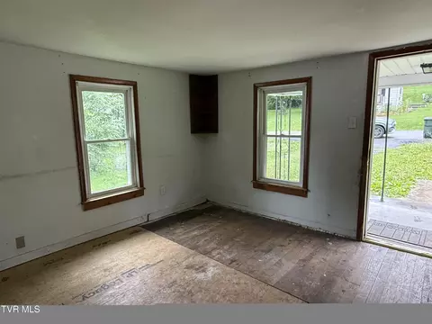 Living - 1741 Dunlap Street Bristol Va 24201, Bristol, VA 24201 photo 1 of 1