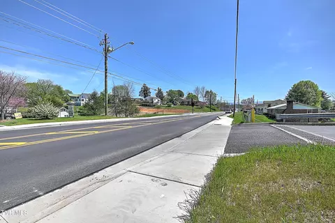 1237 Virginia Avenue Bristol Tn 37620, Bristol, TN 37620 photo 6