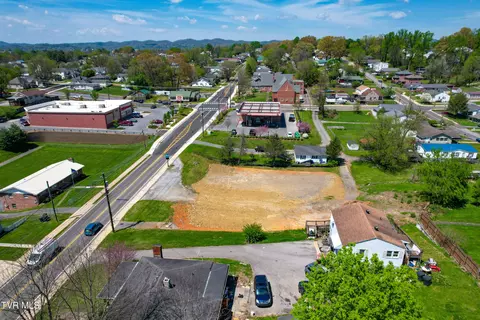 1237 Virginia Avenue Bristol Tn 37620, Bristol, TN 37620 photo 7