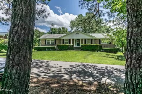 2449 Jennings Drive Kingsport Tn 37660, Kingsport, TN 37660