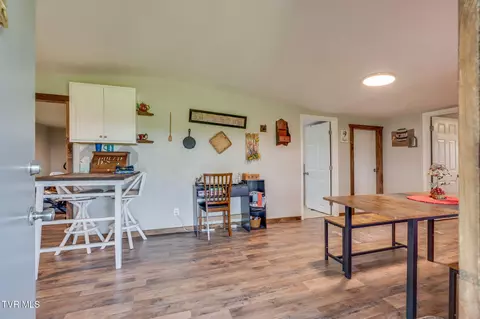 Dining - 100 Democrat Road Mohawk Tn 37810, Mohawk, TN 37810 photo 1 of 3
