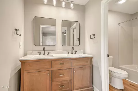 807 Jared Dr 2 Johnson City Tn 37604, Johnson City, TN 37604 photo 20