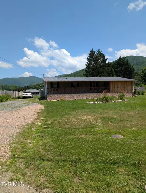 Other - 204 Spring Street Hampton Tn 37658, Hampton, TN 37658 photo 9 of 9