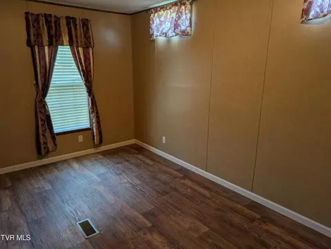 Other - 204 Spring Street Hampton Tn 37658, Hampton, TN 37658 photo 4 of 9