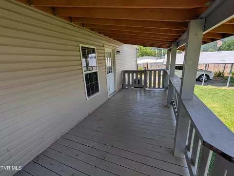 Exterior - 204 Spring Street Hampton Tn 37658, Hampton, TN 37658 photo 4 of 8