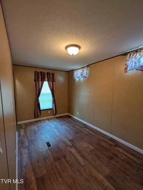 Bedroom - 204 Spring Street Hampton Tn 37658, Hampton, TN 37658 photo 3 of 3