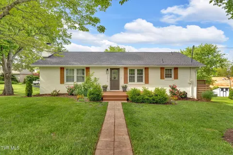 3216 Buckingham Drive Johnson City Tn 37604, Johnson City, TN 37604