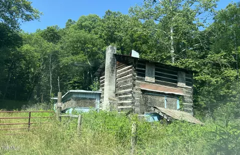 5742 Coeburn Road Clintwood Va 24228, Clintwood, VA 24228