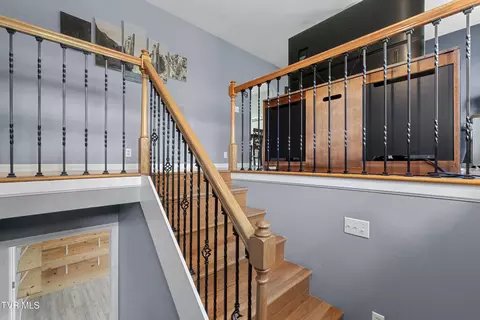 Entry Way - 3500 Old Stage Road Chuckey Tn 37641, Chuckey, TN 37641 photo 5 of 5
