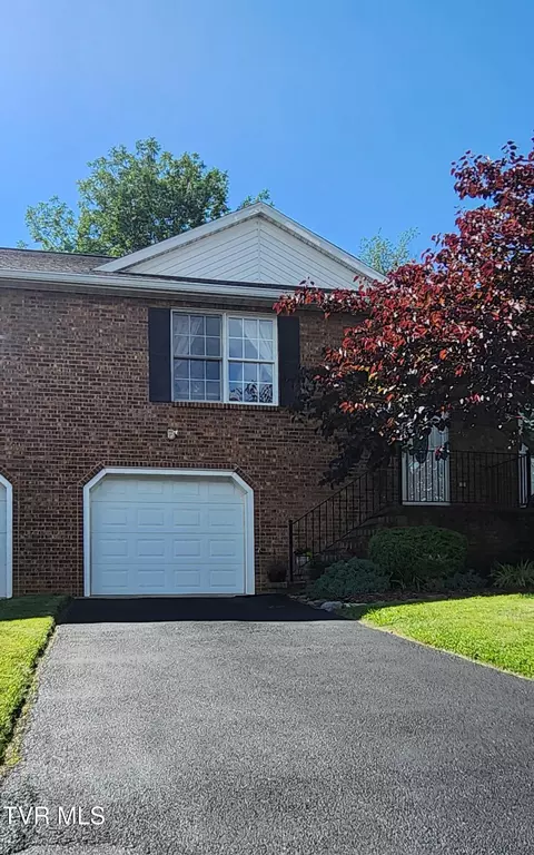 312 Old Franklin Place 5 Jonesborough Tn 37659, Jonesborough, TN 37659