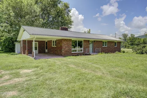 806 Highway 107 Unicoi Tn 37692, Unicoi, TN 37692