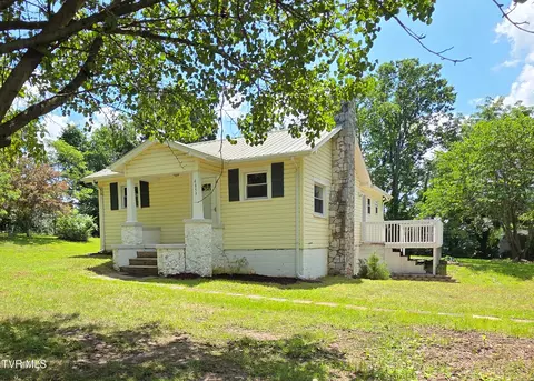 4859 Bluff City Highway Bluff City Tn 37618, Bluff City, TN 37618