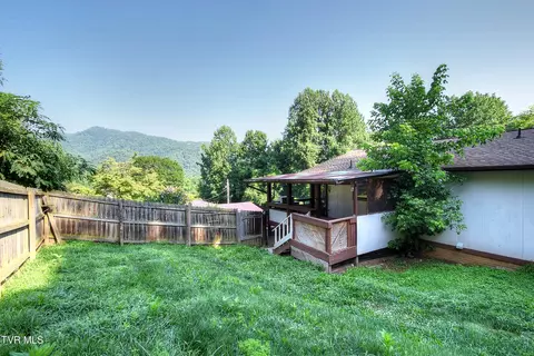 Exterior - 120 Russell Lane Hampton Tn 37658, Hampton, TN 37658 photo 10 of 10