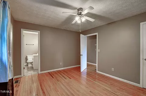 Bedroom - 120 Russell Lane Hampton Tn 37658, Hampton, TN 37658 photo 3 of 7