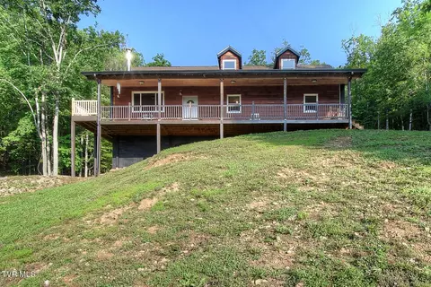 231 Kaitlin Road Hampton Tn 37658, Hampton, TN 37658