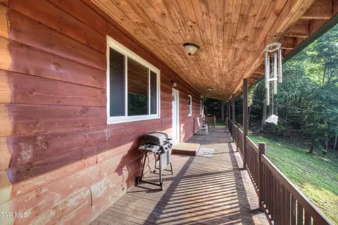 Exterior - 231 Kaitlin Road Hampton Tn 37658, Hampton, TN 37658 photo 5 of 11