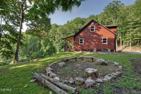 Exterior - 231 Kaitlin Road Hampton Tn 37658, Hampton, TN 37658 photo 7 of 11