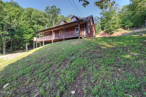 Other - 231 Kaitlin Road Hampton Tn 37658, Hampton, TN 37658 photo 3 of 13
