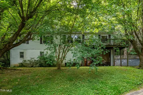 142 Parker Street Erwin Tn 37650, Erwin, TN 37650