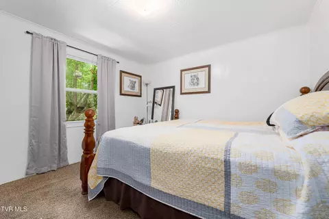 Bedroom - 142 Parker Street Erwin Tn 37650, Erwin, TN 37650 photo 1 of 6
