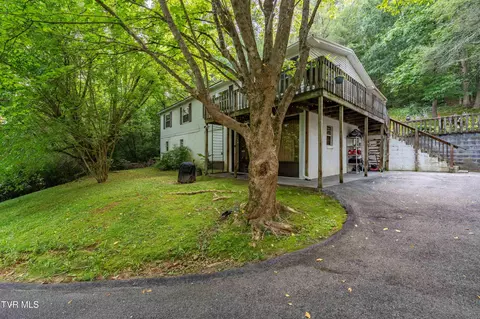 Exterior - 142 Parker Street Erwin Tn 37650, Erwin, TN 37650 photo 2 of 13