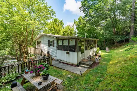 Exterior - 142 Parker Street Erwin Tn 37650, Erwin, TN 37650 photo 7 of 13