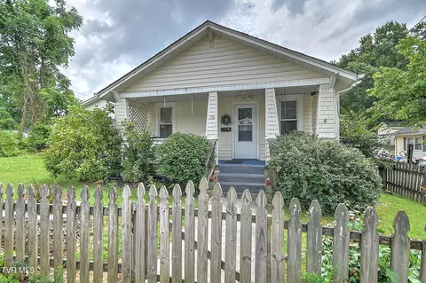 116 Esther Street Bristol Tn 37620, Bristol, TN 37620