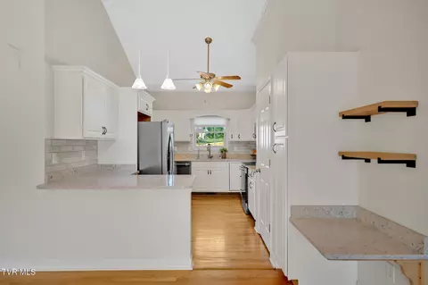 114 Wiltshire Drive Gray Tn 37615, Gray, TN 37615 photo 31