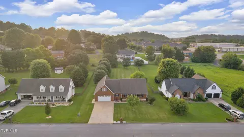 114 Wiltshire Drive Gray Tn 37615, Gray, TN 37615 photo 4