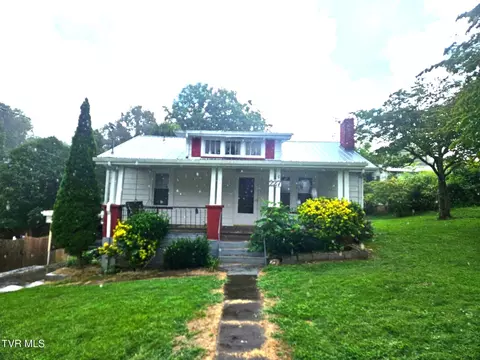 227 Jonesboro Drive Bluff City Tn 37618, Bluff City, TN 37618