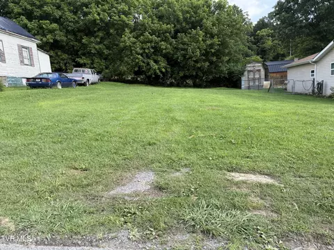 955 Barker Street Bristol Tn 37620, Bristol, TN 37620