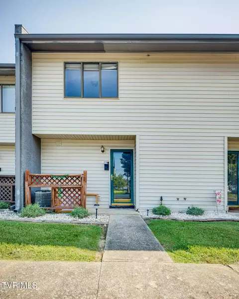 815 7th Street 815 Bristol Tn 37620, Bristol, TN 37620