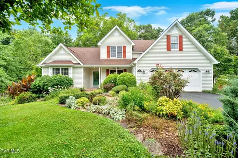 129 Hillview Court Gray Tn 37615, Gray, TN 37615