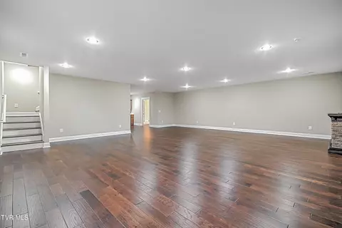 Living - 144 Rosecliff Drive Fall Branch Tn 37656, Fall Branch, TN 37656 photo 7 of 10