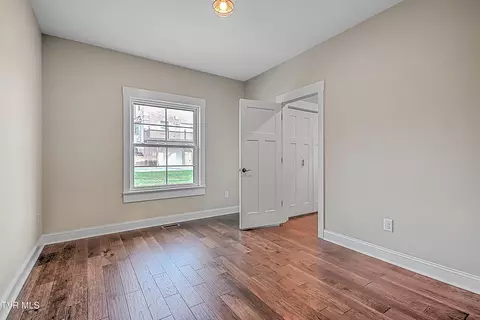Bedroom - 144 Rosecliff Drive Fall Branch Tn 37656, Fall Branch, TN 37656 photo 11 of 15