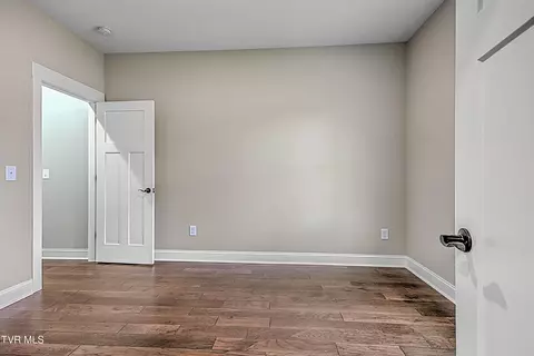 Bedroom - 144 Rosecliff Drive Fall Branch Tn 37656, Fall Branch, TN 37656 photo 10 of 15